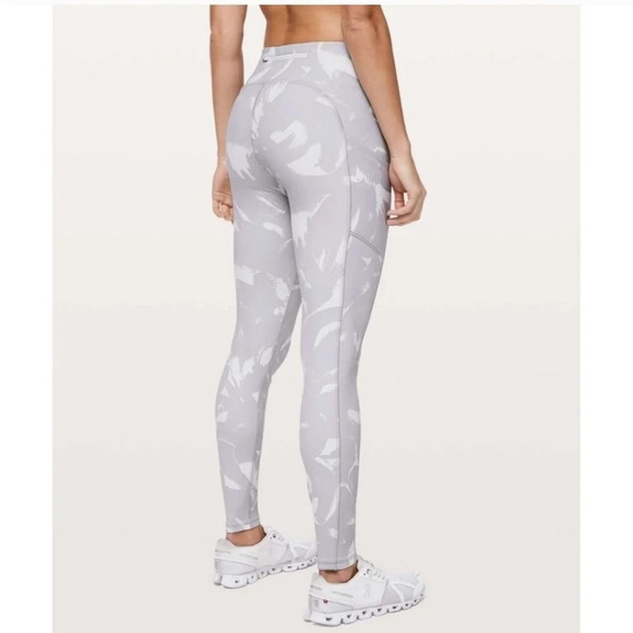 Lululemon Speed Up Tight 28" *Full-On Luxtreme Flower Pop White Silver Lilac | 6 - Picture 2 of 10